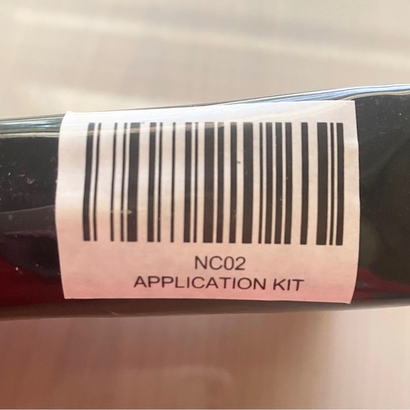 NWT Jamberry Application Kit, Everything you need to apply a set of nails - Picture 7 of 7